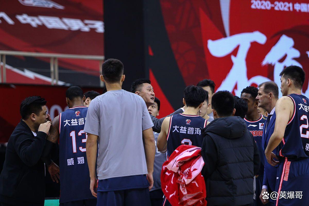 AYX中国-CBA常规赛冲刺阶段走向成谜，广厦男篮伤情更新，气氛紧张，资深球员宣示担当的简单介绍-AYX中国